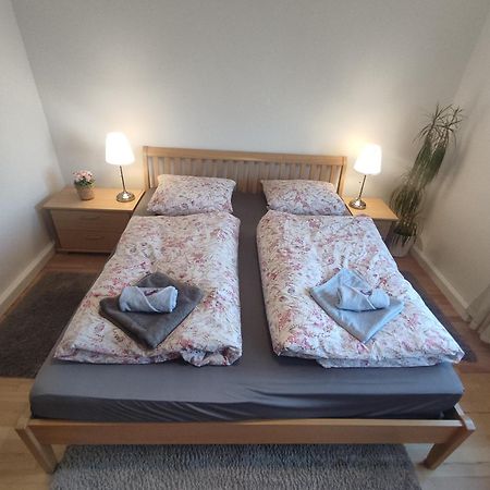 Ferienwohnung Sonnenfeld Фрайласинг Екстериор снимка