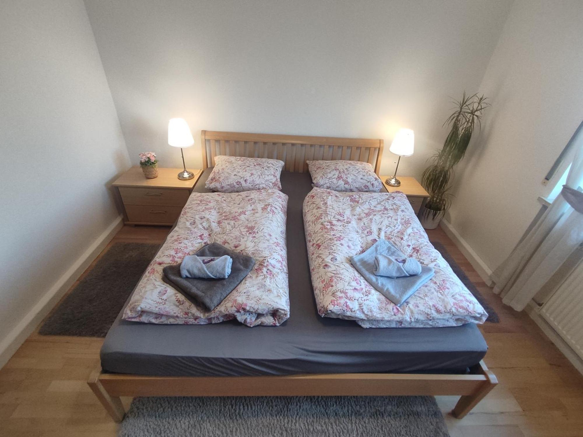 Ferienwohnung Sonnenfeld Фрайласинг Екстериор снимка
